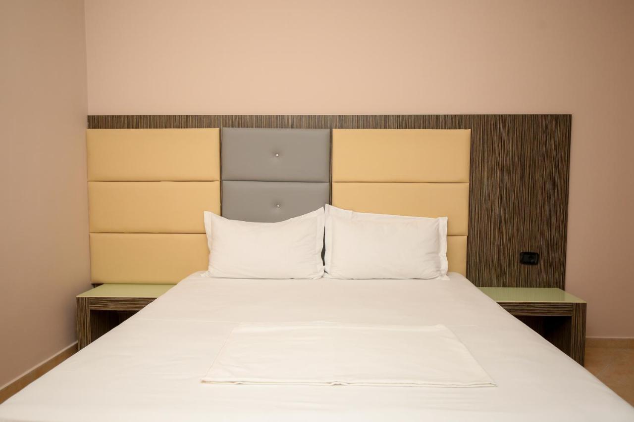 Hotel Aliko Radhime Luaran gambar